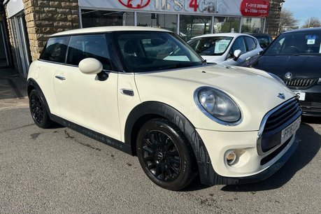 Mini Hatch COOPER