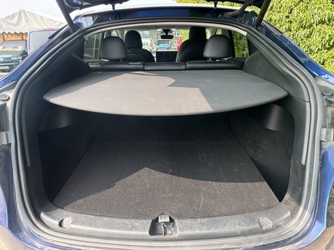 Tesla Model Y (Dual Motor) Long Range SUV 5dr Electric Auto 4WDE (384 bhp) 9