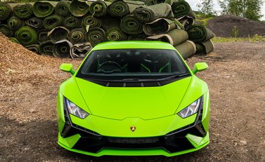 Lamborghini Huracan TECNICA 3