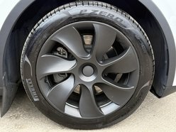 Tesla Model Y Long Range SUV 5dr Electric Auto RWD (346 ps) 14