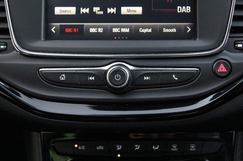 Vauxhall Astra SRI VX LINE NAV 30
