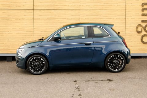 Fiat 500e LA PRIMA 15