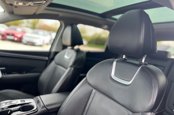 Hyundai TUCSON 1.6h T-GDI ULTIMATE AUTO PETROL HYBRID 39