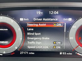 Nissan Qashqai 1.3 Qashqai Tekna DiG-T MHEV 5dr 29