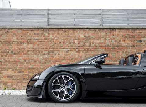 Bugatti Veyron Grand Sport Vitesse 35