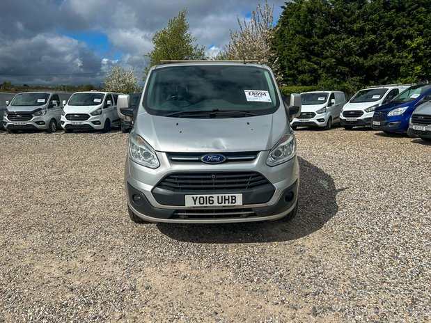 Ford Transit Custom LWB L2H1 Low Roof Limited 290 EURO 6 NO VAT 3