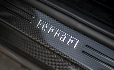 Ferrari 812 Superfast 23