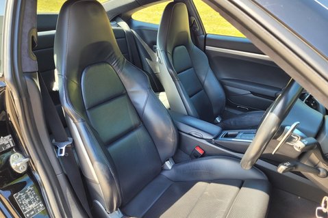 Porsche 911 CARRERA 4S PDK 25