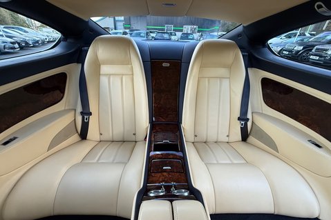 Bentley Continental GT - 16 SERVICES RECORDED -MASSAGE SEATS -POWER BOOT -BLUETOOTH 16