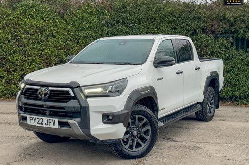 Toyota Hilux Invincible X | AUTO | D-4D | Camera | Nav | 2.8 LT | No VAT|
