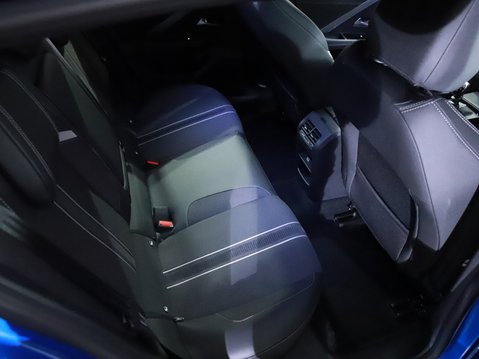 Vauxhall Astra 1.2 Turbo 130 GS 5dr 33