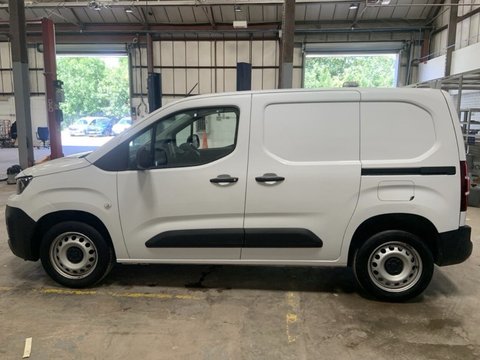 Peugeot Partner BLUEHDI PROFESSIONAL PREMIUM PLUS L1 12
