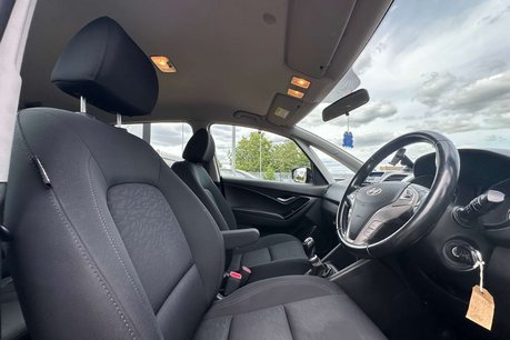 Hyundai ix20 1.4 Blue Drive SE Nav Hatchback 5dr Petrol Manual Euro 6 (s/s) (90 ps) 13