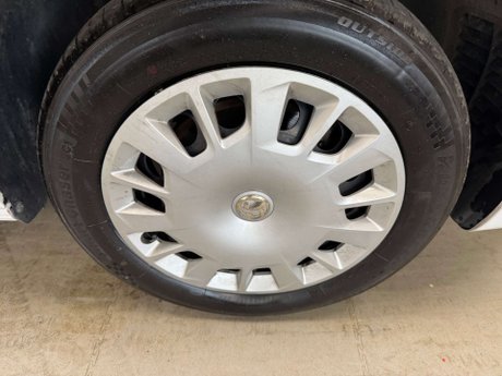 Vauxhall Combo 1.5 Combo 2300 Professional Turbo D S/S 10