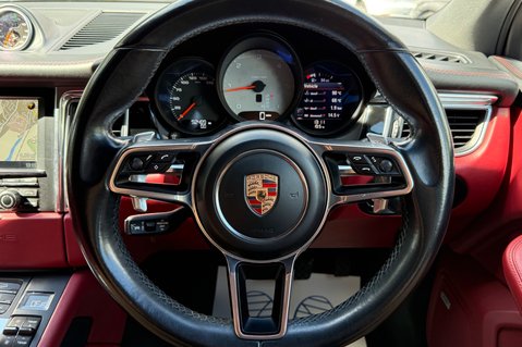 Porsche Macan D S PDK - £14K EXTRAS -AIR SUSPENSION -PDLS+ -BOSE -SIDE SKIRTS -ACC-CAMERA 7