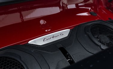 Porsche 911 Turbo S (992) Lightweight 56