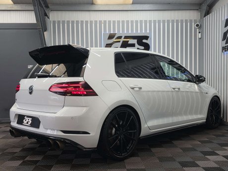Volkswagen Golf 2.0 TSI R Hatchback 5dr Petrol DSG 4Motion Euro 6 (s/s) (310 ps) 6