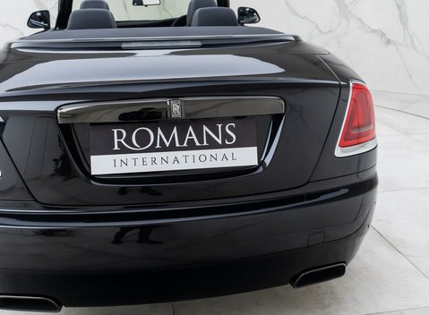Rolls-Royce Dawn Black Badge 29