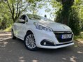 Peugeot 208 PURETECH S/S SIGNATURE 31