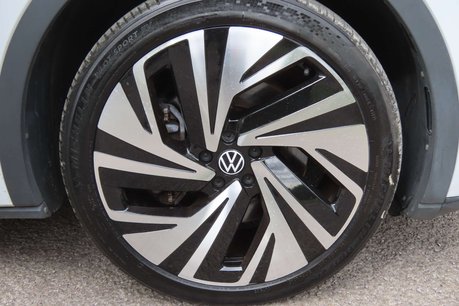 Volkswagen Id.5 Pro Performance 77kWh Style SUV 5dr Electric Auto (204 ps) 7