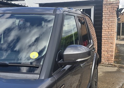 Land Rover Discovery 4 3.0 SD V6 Graphite SUV 5dr Diesel Auto 4WD Euro 6 (s/s) (256 bhp) 27