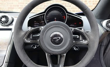 McLaren 650S Spider 9