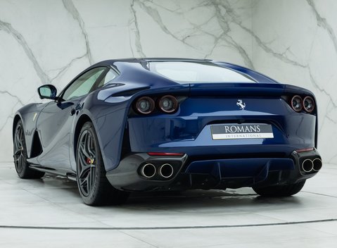 Ferrari 812 Superfast 9
