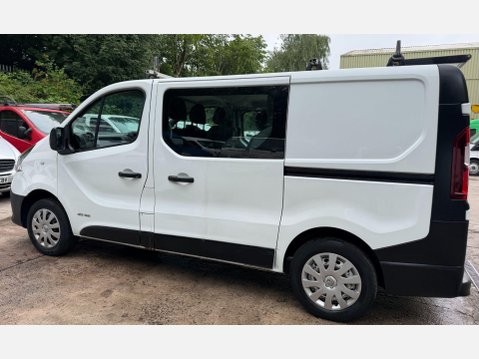 Renault Trafic 1.6 dCi 27 Business Crew Van Double Cab 6dr Diesel Manual SWB Euro 6 (120 p 17