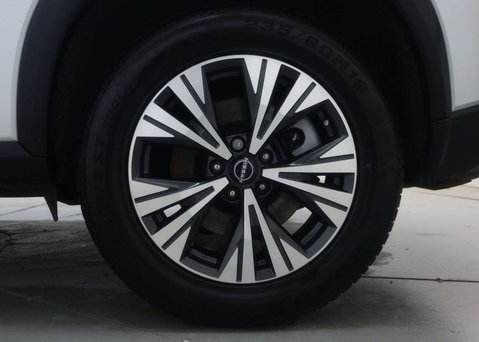 Nissan X-Trail 1.5 X-Trail N-Connecta E-4orce A 4WD 5dr 16