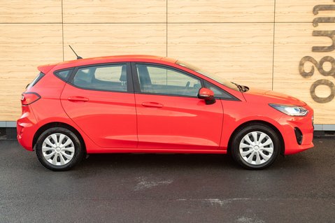 Ford Fiesta TREND 12