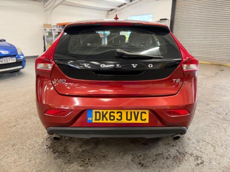 Volvo V40 1.6 T2 SE Euro 5 (s/s) 5dr 6