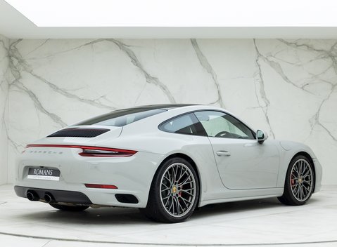 Porsche 911 (991.2) Carrera 4S 7