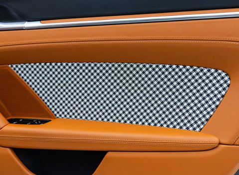 Porsche 911 Targa 4S (992) 33