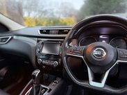 Nissan Qashqai 1.6 Qashqai Tekna dCi CVT 5dr 19