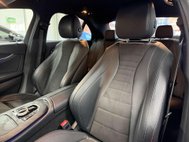 Mercedes-Benz E Class 2.0 E220d AMG Line Saloon 4dr Diesel G-Tronic+ Euro 6 (s/s) (194 ps) 6