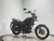 Sinnis Hoodlum 125 2019 ONLY 200 MILES NEW MOT SERVICED 125CC CRUISER BIKE 3