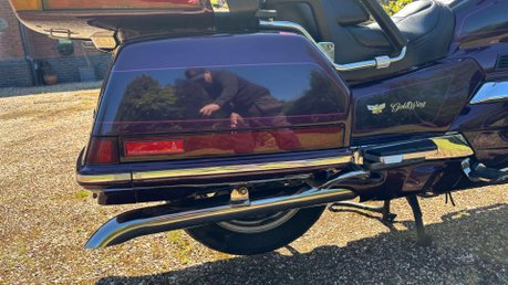 Honda Goldwing GL 1500 1995 ONLY 32K NEW MOT SERVICED ICONIC TOURER 12