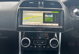 Jaguar XE R-DYNAMIC SE AUTO 36