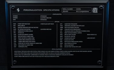 Ferrari 812 Competizione 48