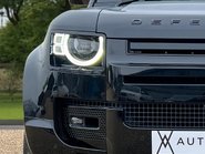 Land Rover Defender V8 16