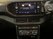 Volkswagen T-Cross 1.0 TSI SE SUV 5dr Petrol Manual Euro 6 (s/s) (110 ps) 18