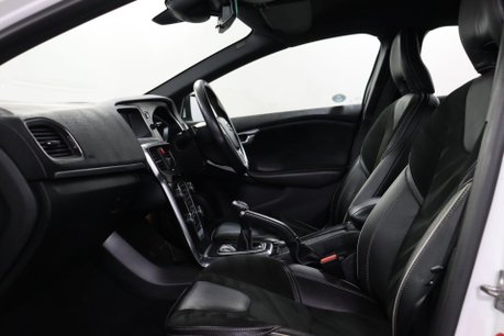 Volvo V40 D2 R-DESIGN NAV PLUS 41