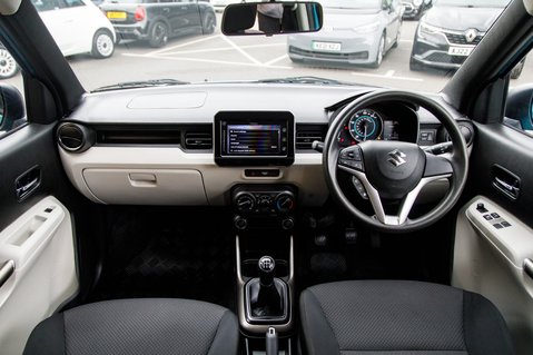 Suzuki Ignis SZ-T DUALJET 3