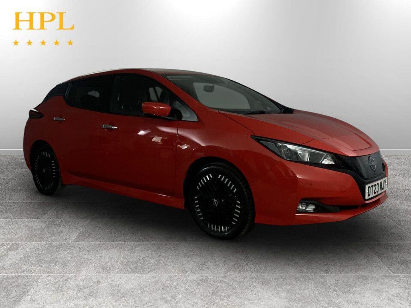 Nissan Leaf listing photo
