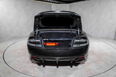 Aston Martin DBS V12 VOLANTE. FULL ASH. CARBON EXT. CERAMIC BRAKES. BANG & OLUFSEN. 56