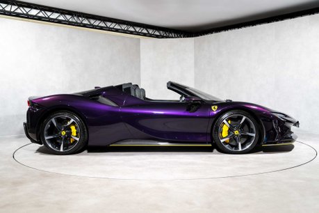 Ferrari SF90 Spider ATELIER EXAMPLE. VIOLA HONG KONG. CARBON INT & EXT. FRONT LIFT. 7