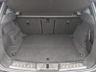 Land Rover Range Rover Evoque R-DYNAMIC S 18