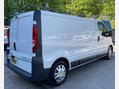 Vauxhall Vivaro 2.0 2900 CDTi ecoFLEX FWD L3 4dr 9