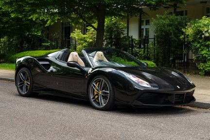 Ferrari 488 Spider 2