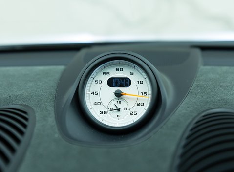 Porsche Cayman GT4 RS (718) 20